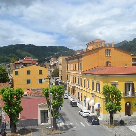 Residenza San Francesco Carrara Buitenkant foto