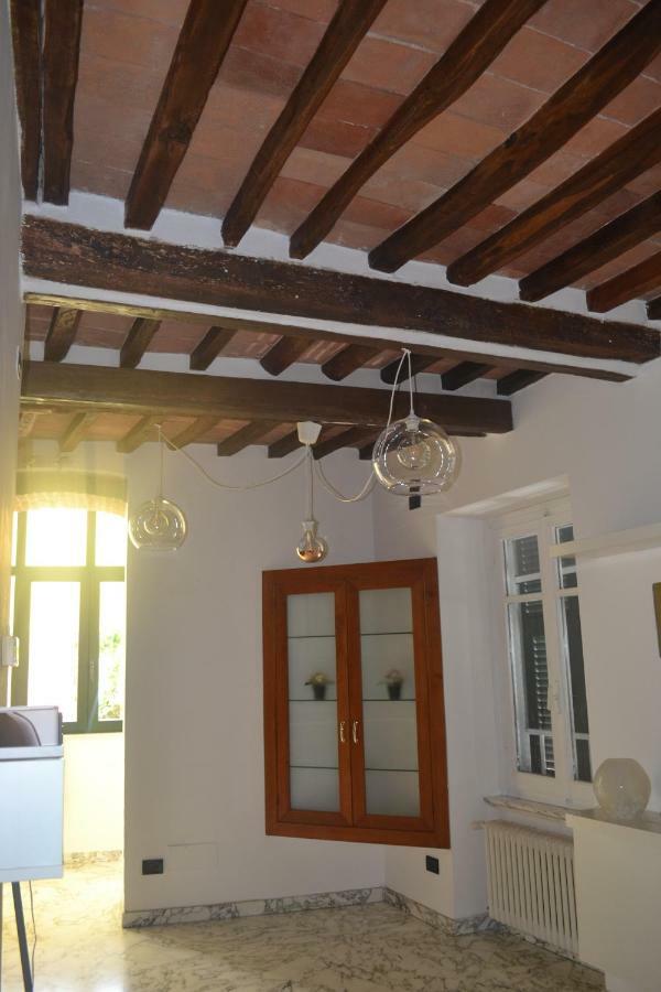 Residenza San Francesco Carrara Buitenkant foto